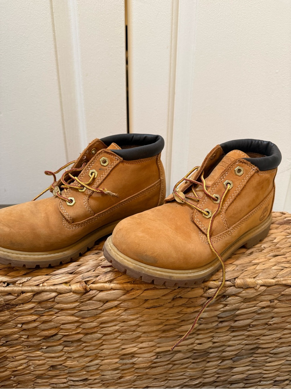 Timberland Wheat/Tan Leather Chukka Work Boots